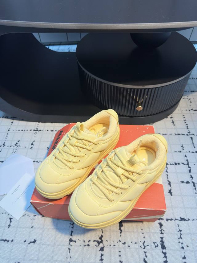 Purchasing level Marnix Hoka joint puff bread sports shoes Marni and Hoka jointl