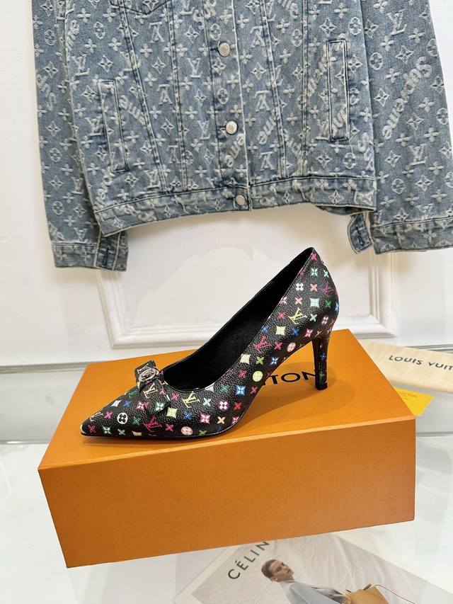 Price P: Louis Vuiton Louis Vuitton French purchasing agent new donkey brand spr