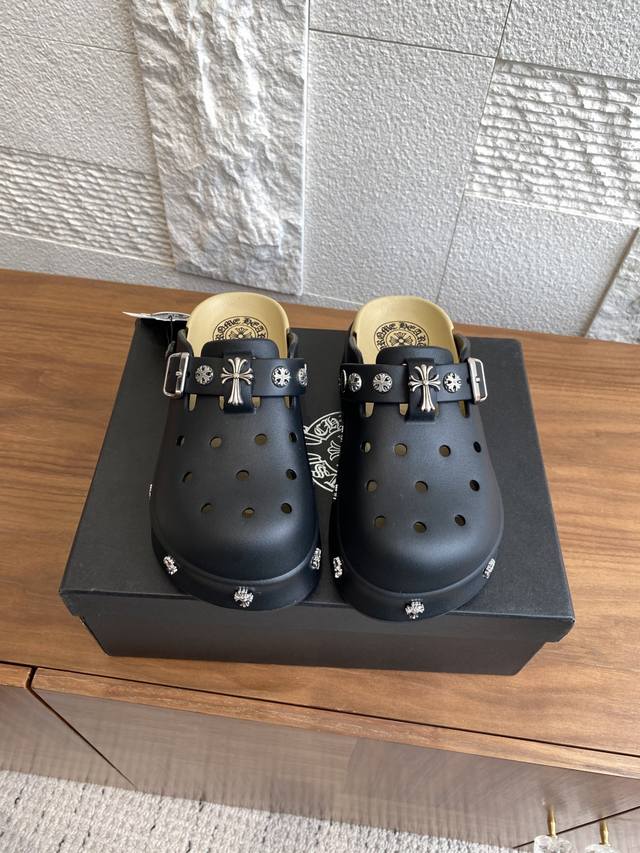 Top version: Chrome Hearts 25Ss New Summer Birkenstock Crocs Closed Toe Slippers