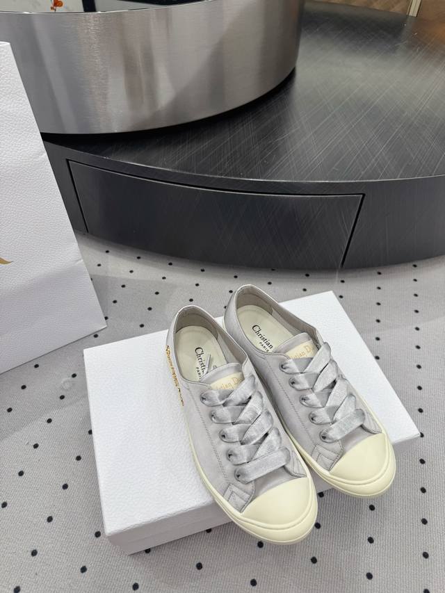 New product on sale Fabric: Silk Lining: Sheepskin Sole: Rubber Elegant style cr