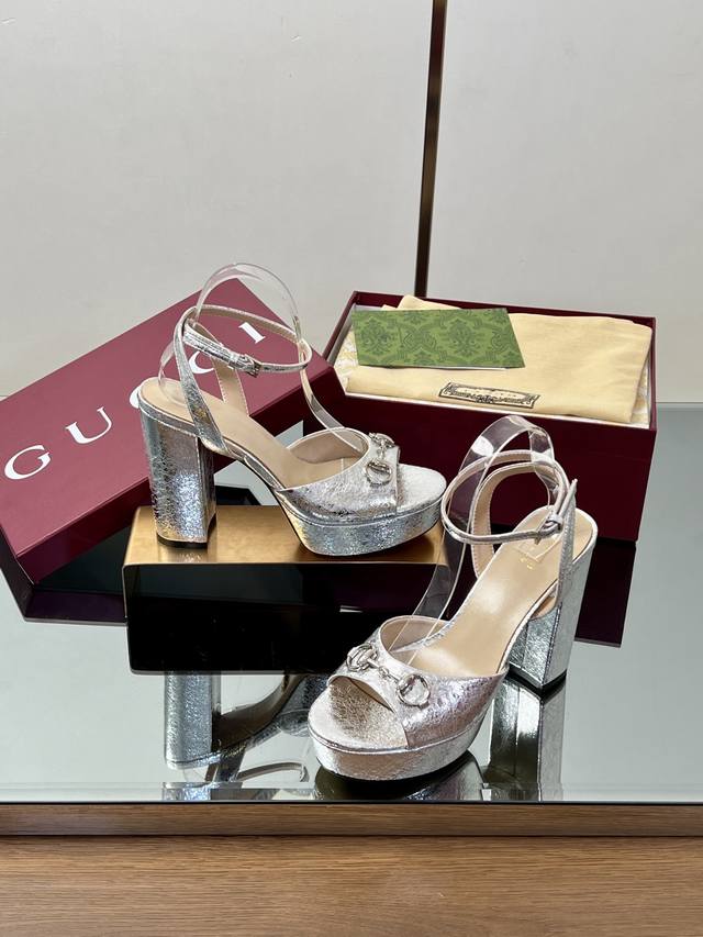 Gucci 2025 spring and summer new waterproof platform saddle buckle horsebit wris