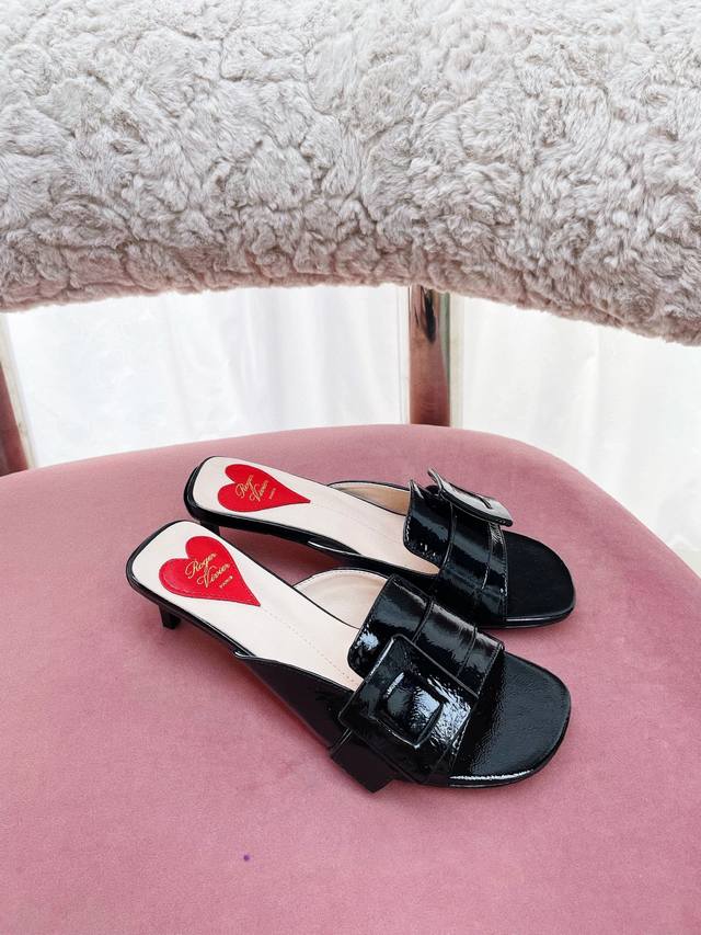 25 New Rv early summer new color square buckle high heels Trompette metal buckle