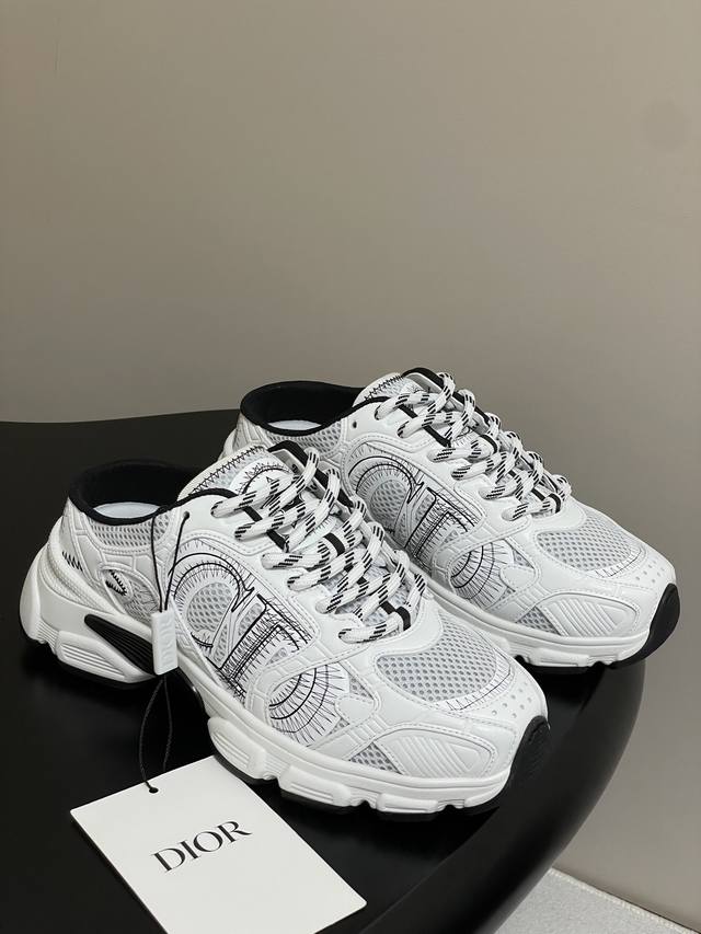 25Ss New Dior D-Chrono sneakers for early spring, classic Cd letter dad shoes, l