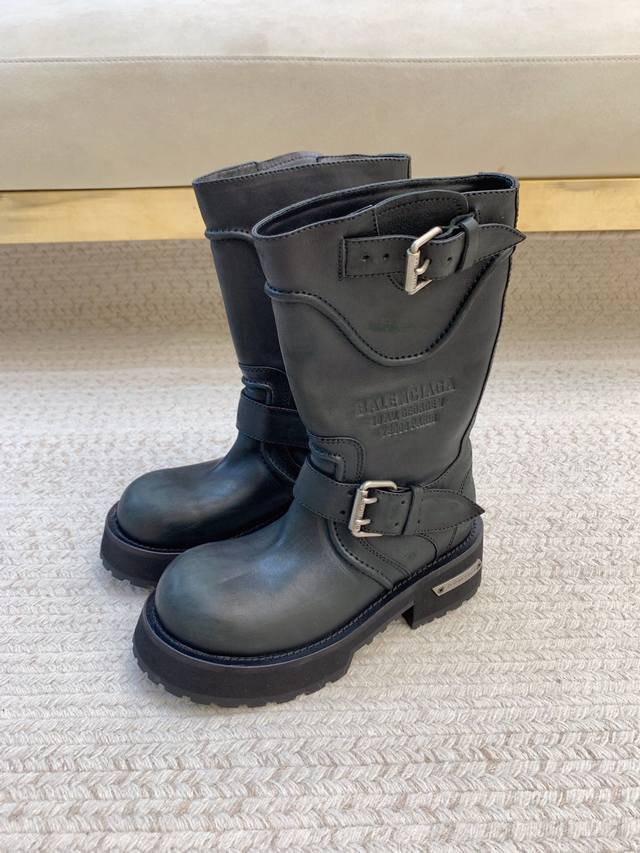 I Balenciagss25 new style old style motorcycle boots Original last top quality M