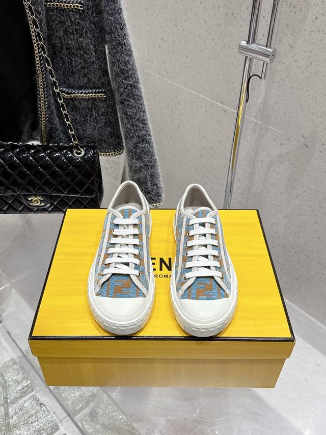 top version Fendi new couple's sneakers casual sports shoes cloth shoes classic