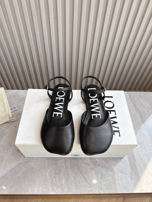 factory top version Loewe 25Ss spring and summer flat sandals with closed toe sq