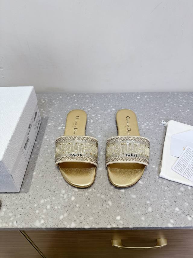 Dior 25Ss Spring and Summer New Diamond Flat Slippers Classic Limited Series, Fa