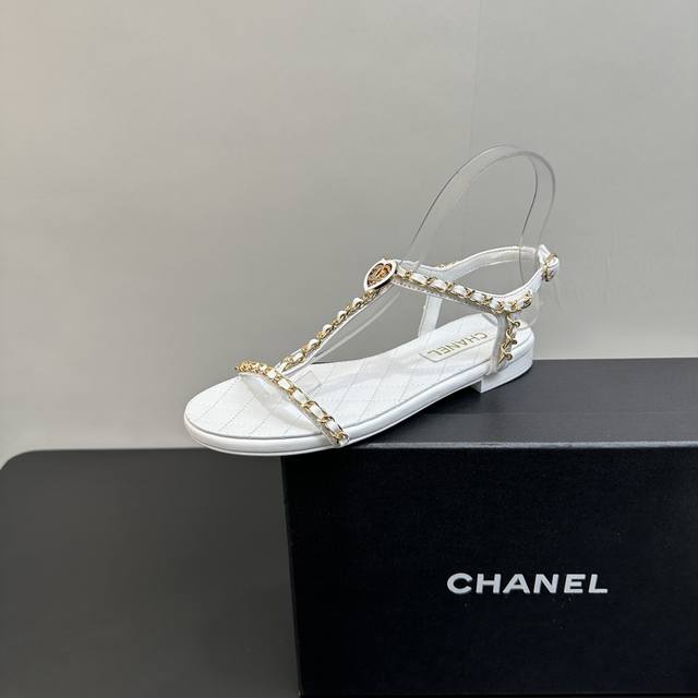 Chanel Chanel 2025Ss Spring and Summer latest catwalk fashion chain decorated di