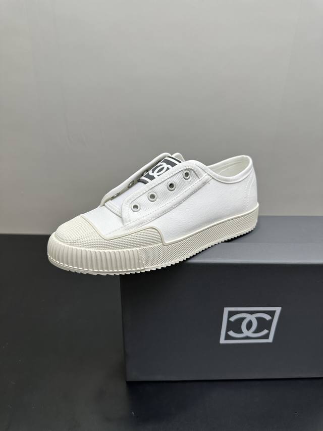Chanel Four Seasons Shoes Canvas Sneakers, a large number of stocks are availabl