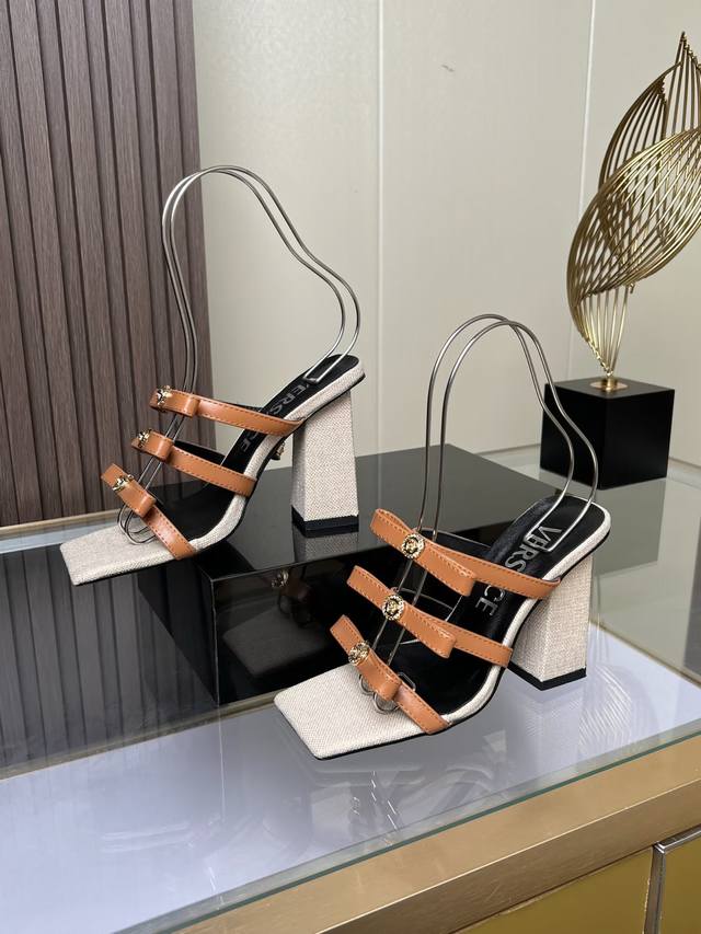 Size 35-42, factory Versace square toe high-heeled sandals, leather material, sh