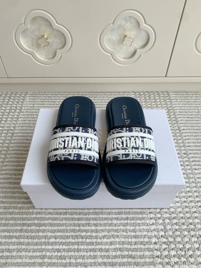 Dior's new Dioriviera Dway cotton embroidered platform sandals Top quality These