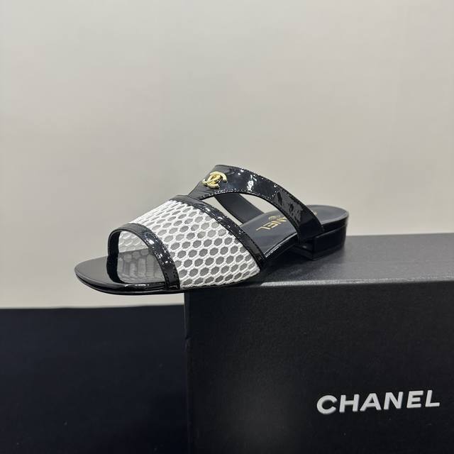 Chanel flat patchwork low-heeled flat slippers, elegant summer, Chanel sandals c