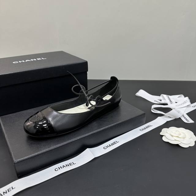 Chanel Chanel Chanel 2025P Early Spring Milan catwalk model Super hot bow strap