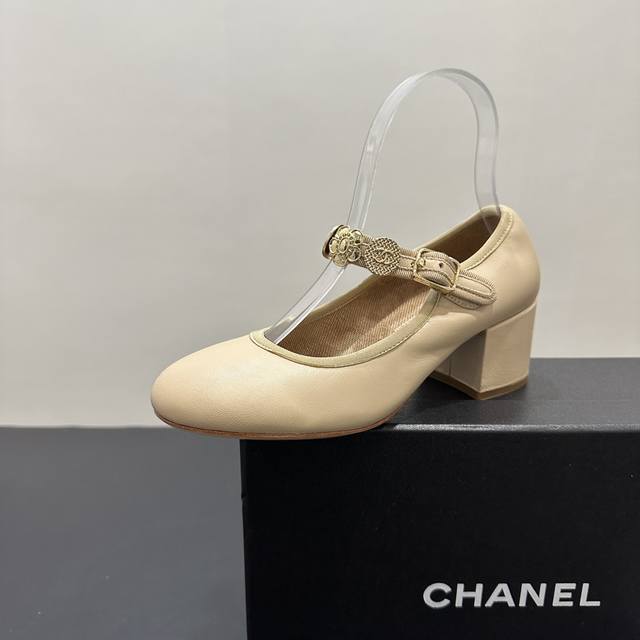 Chanel Chanel Chanel style 2025 Chanel Mary Jane mid-heel single shoes, a must-h