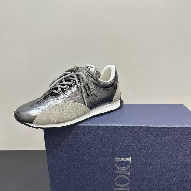 Dior high-end graffiti casual shoes. Original development of new Tpu film ultra-