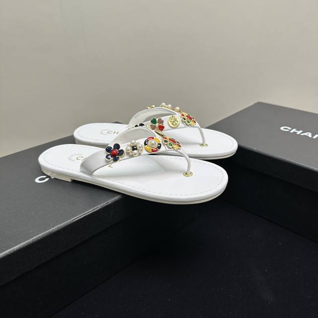 2025Ss new Chanel Chanel flip-flops, flip-flops, the perfect combination of fash