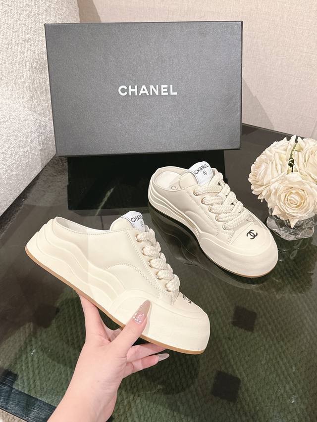 Chanel 25C Spring and Summer counter new casual sports shoes half slippers ceili