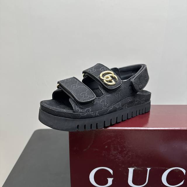 2025 # Velcro classic monogram beach sandals Early spring series Gg sandals Zp m