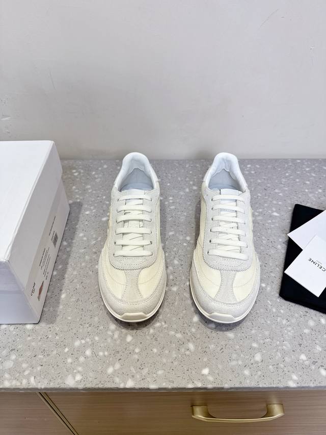 Celine 25Ss new spring and summer model, the latest Racer series Forrest Gump sh