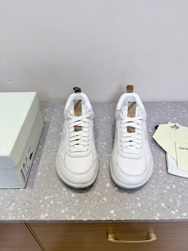 Only for men. Burberry 25Ss new spring and summer sneakers Simple and super good