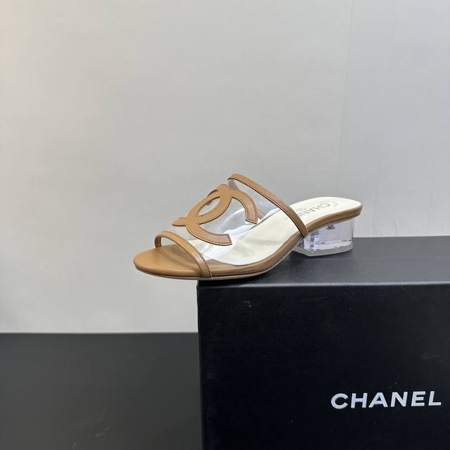 25Fw New Chanel Chanel catwalk style transparent mid-heel square-heeled slippers