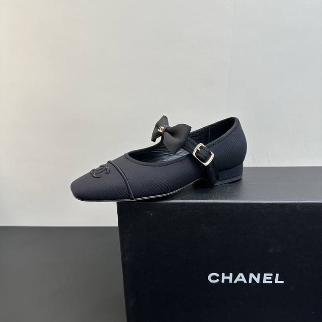 Chanel Chanel style bow flat shoes Mary Jane shoes, the perfect combination of e