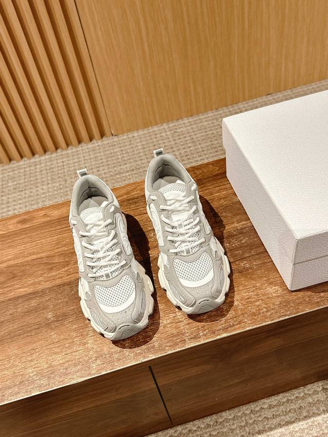 Top version # Dior Dior Chrono new casual sports shoes running shoes dad shoes a