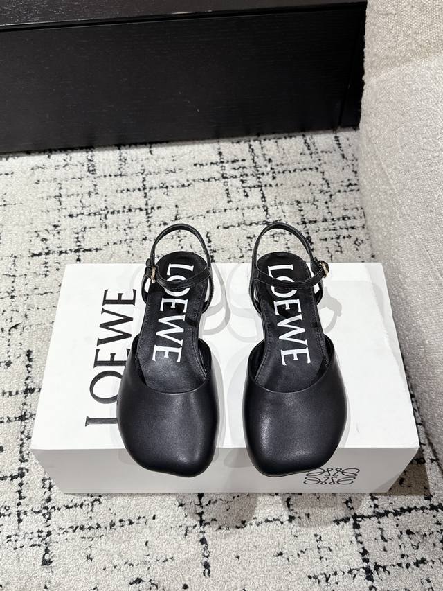 Top version Loewe 25 Spring and Summer latest flat fashion sandals This year's h
