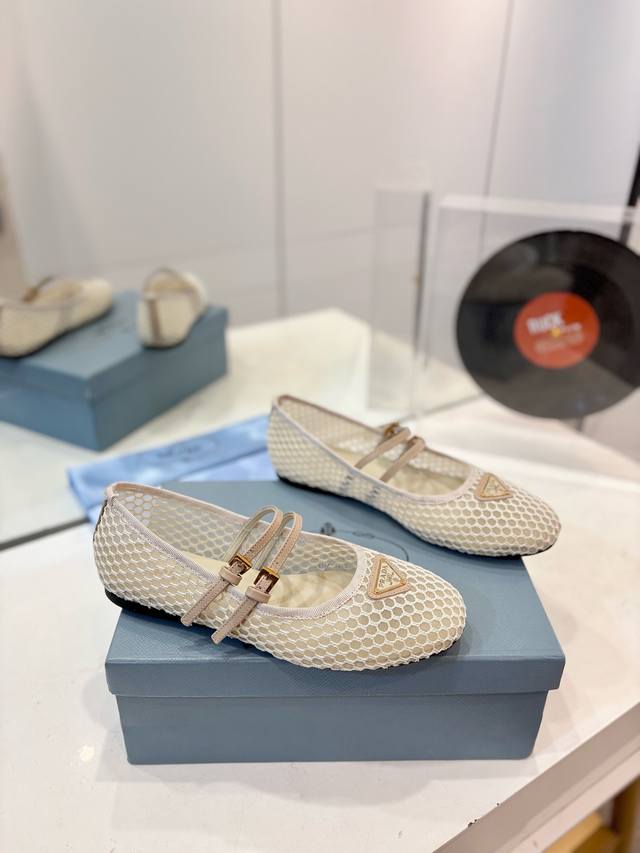 Factory P price Prada Mary Jane single shoes ballet shoes triangle label tactile