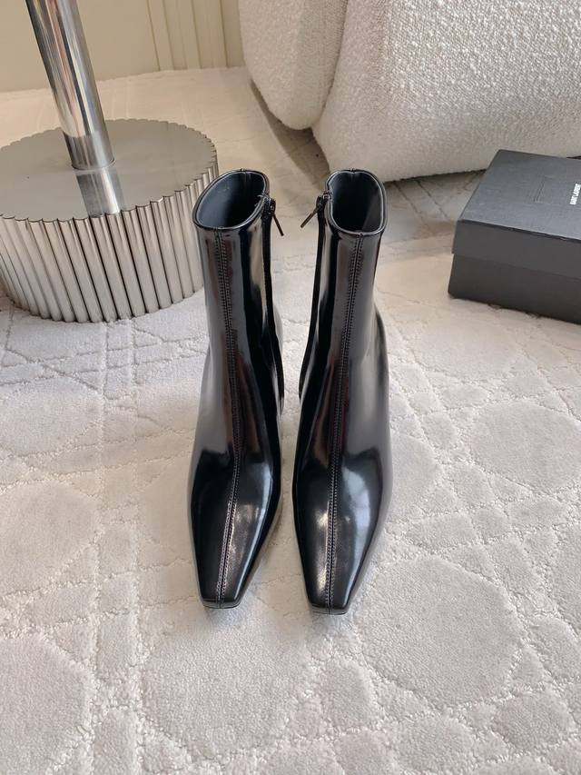 factory price P Ysl new high-heeled short boots original purchase development au