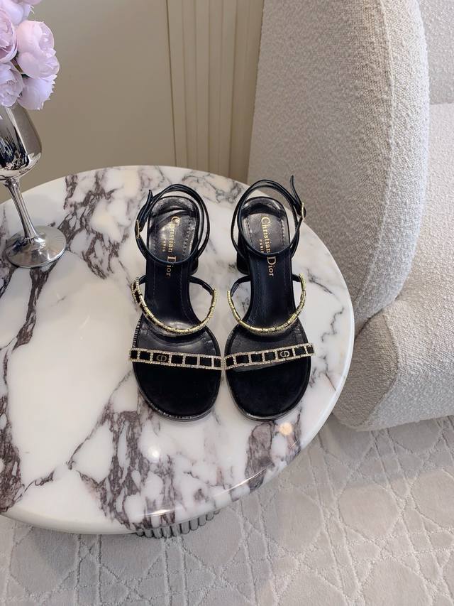 Factory price P Dio* New rhinestone high-heeled sandals Bling Bling flashes the