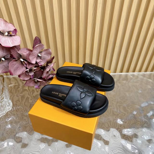 Lv 2025 Spring and Summer New Product Counter Lv Donkey Brand Hot Selling Emboss