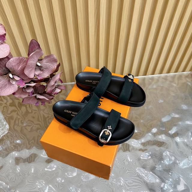 Lv 2025 Spring and Summer New Products Counter Lv Donkey Brand Popular Embossed