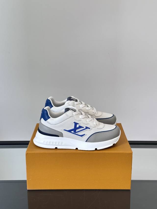 L Men's classic casual sneakers, this pair of sneakers is made of soft cowhide l