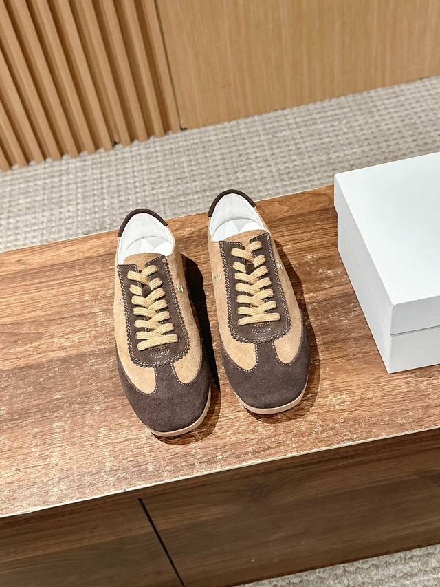 Made in Dongguan # The new Dexun sports sneakers, taking casual minimalism to th