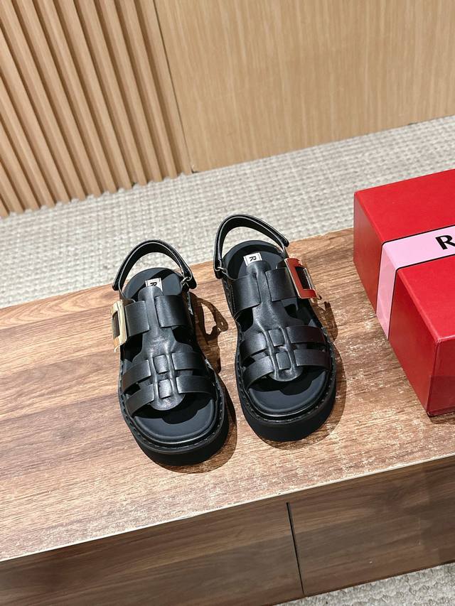 Roger Vivier's new Roman sandals & RV's iconic diamond buckle are simple yet not