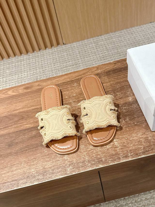 Upgraded version #Celine new denim slippers Arc de Triomphe shape, really exquis