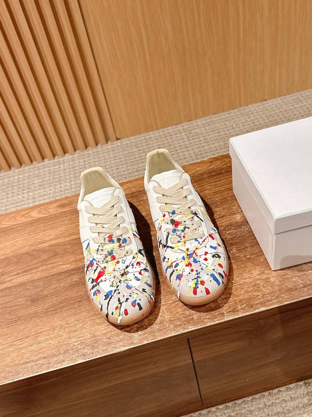 Male +10# Graffiti Mm Margiela Retro Dexterity Shoes This pair of Replica is mad