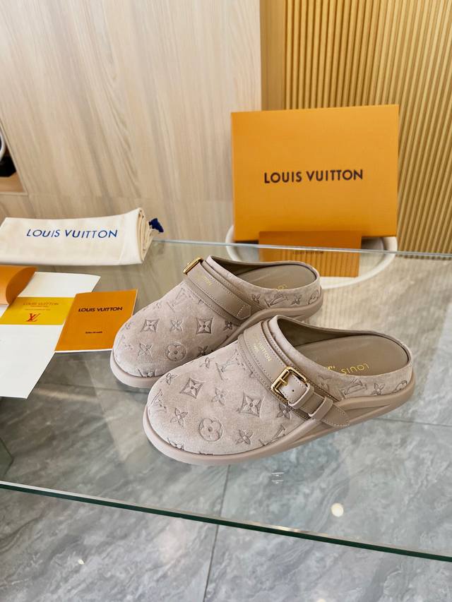 factory. Louis Vuitton Lv 25Ss new Birkenstock slippers are cute and feel great