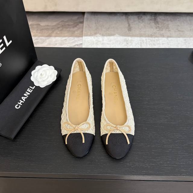 Cha*El Chanel C's 2025Ss new popular woven shoes A pair of raffia straw ballet s