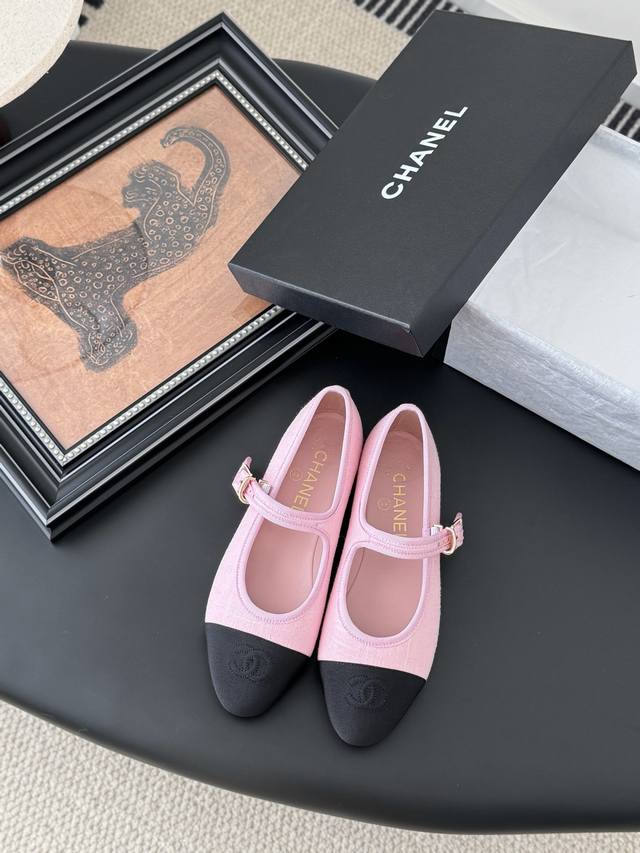 New generation color Chanel 25S catwalk style Mary Jane shoes Simple yet sweet a