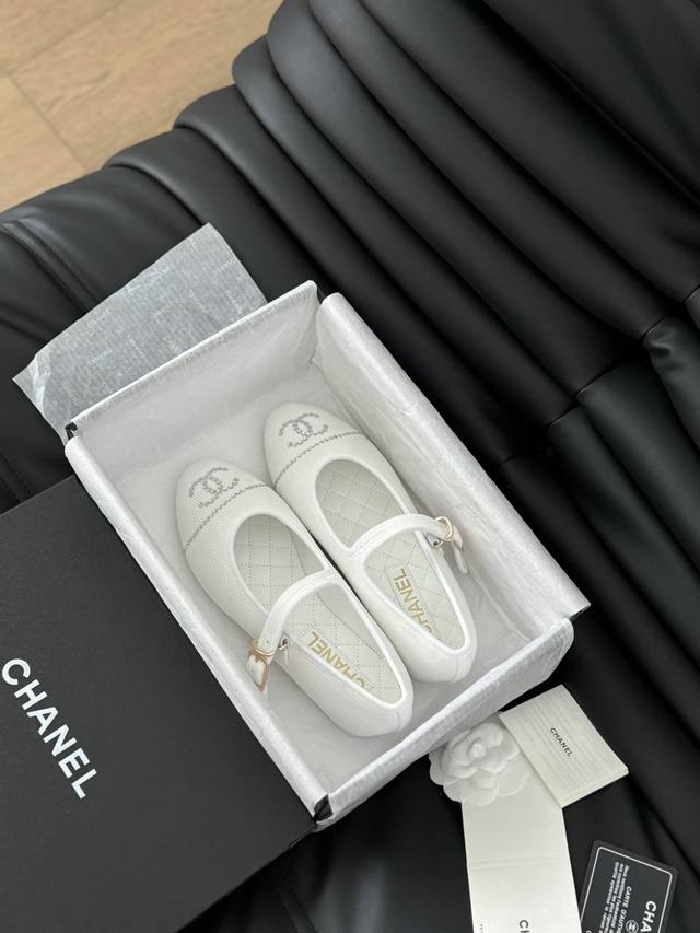 Chanel catwalk style Mary Jane shoes Simple yet sweet and playful! Corduroy twil