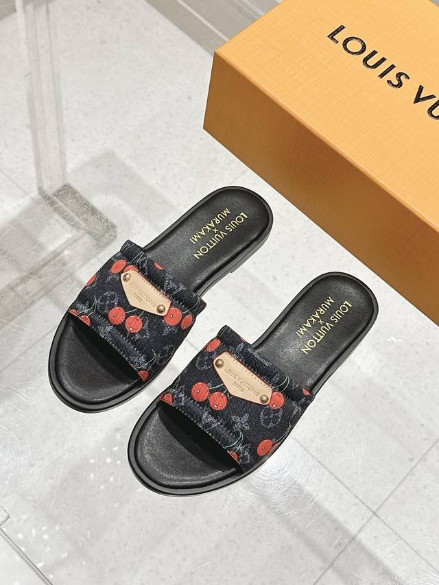 Flat-heeled slippers, top version, fashionable must-have Lv Louis Vuitton slippe