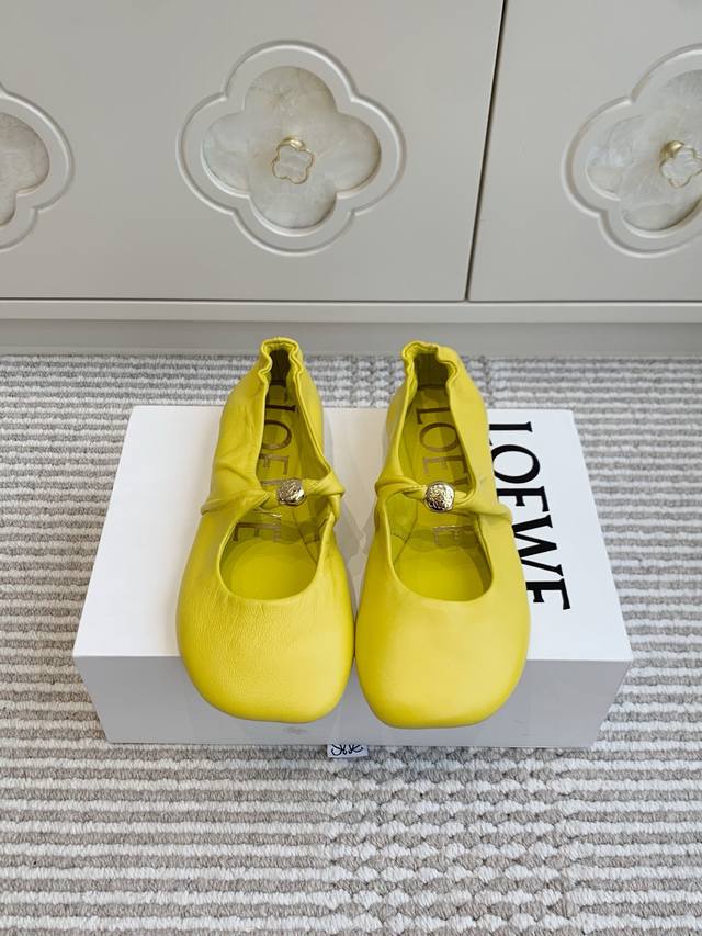 Purchasing-level Loewe 25Ss super soft and chewy ballet shoes This Pebble Soft i