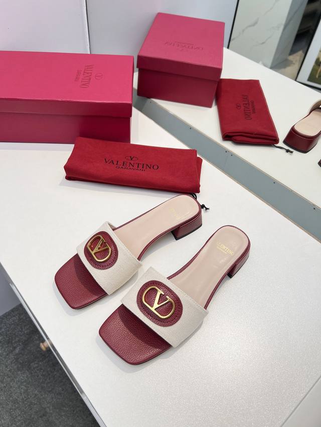 Factory price P Leather sole 40 Valentino big V buckle slippers counter latest s