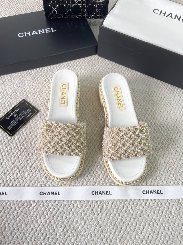 Chanel 2025Ss Chanel Internet celebrity hand-sewn beaded chain slippers The late