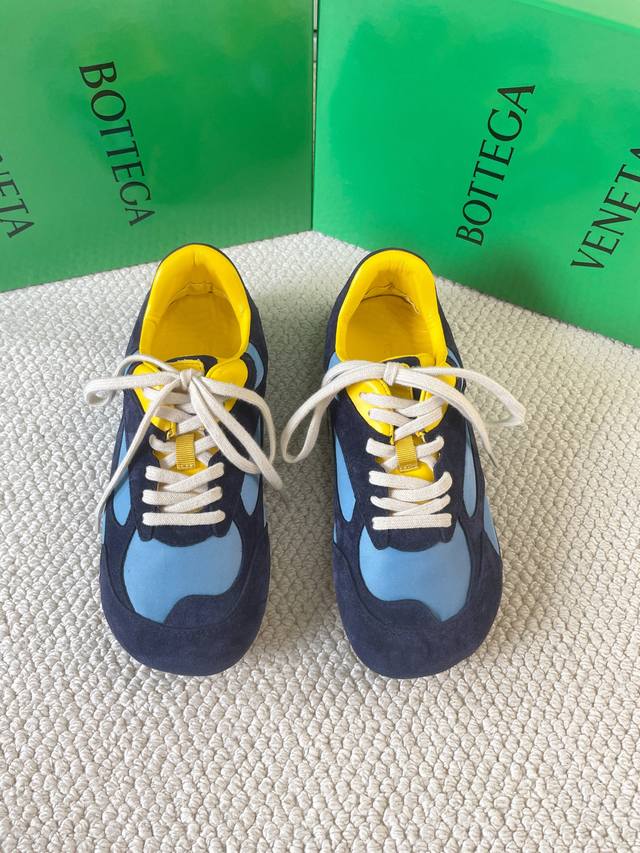Bottega Veneta Bv 25Ss new couple's retro Gump shoes, sneakers, casual sports sh