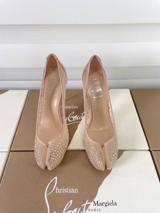 Cl x Maison Margiel* 25Ss split-toe flats Maison Margiela and Christian Loubouti