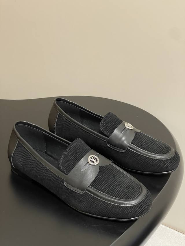 25Ss New Louis Vuitton Lv Soho Round Buckle Mary Jane Flat Loafers Single Shoes