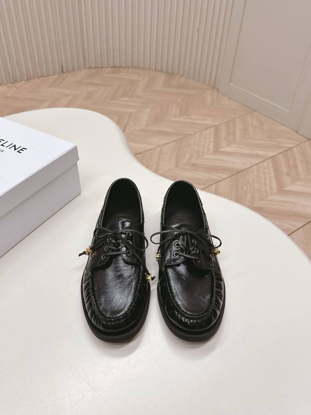 Celine 2025Ss new flat retro lightweight loafers driving shoes Internet celebrit
